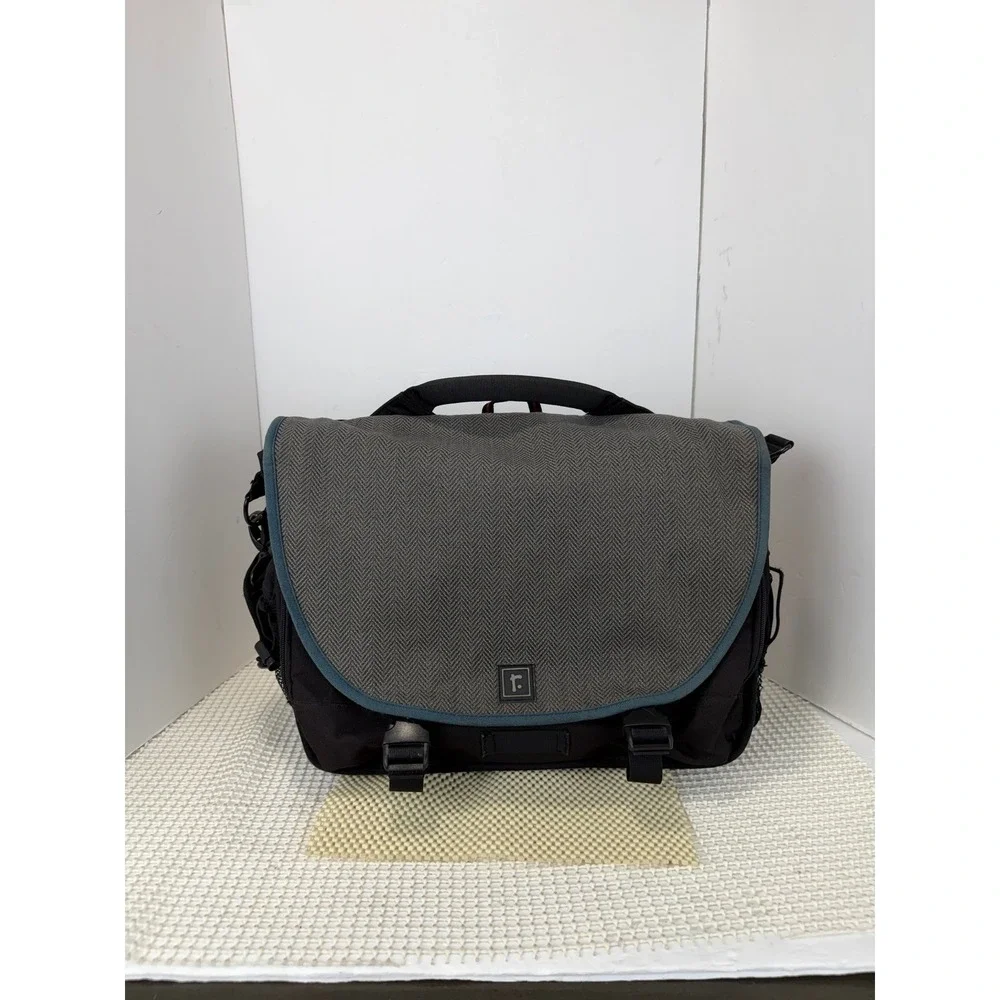 Rickshaw Bagworks Messenger Bag M‎ Black Grey Herringbone Laptop Commuter Bag